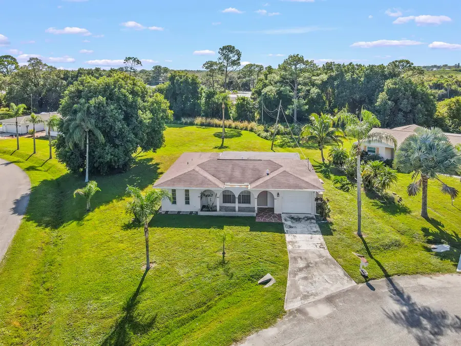 201 SE Camino Court, Port Saint Lucie, FL 34952 - Image #3