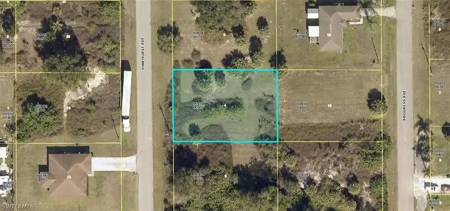 421 Pinehurst Avenue, Lehigh Acres, FL 33974 - #2