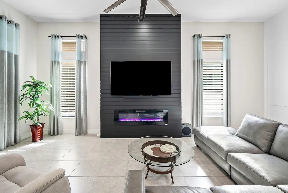 9076 Leon Circle E, Parkland, FL 33076 - Image #1