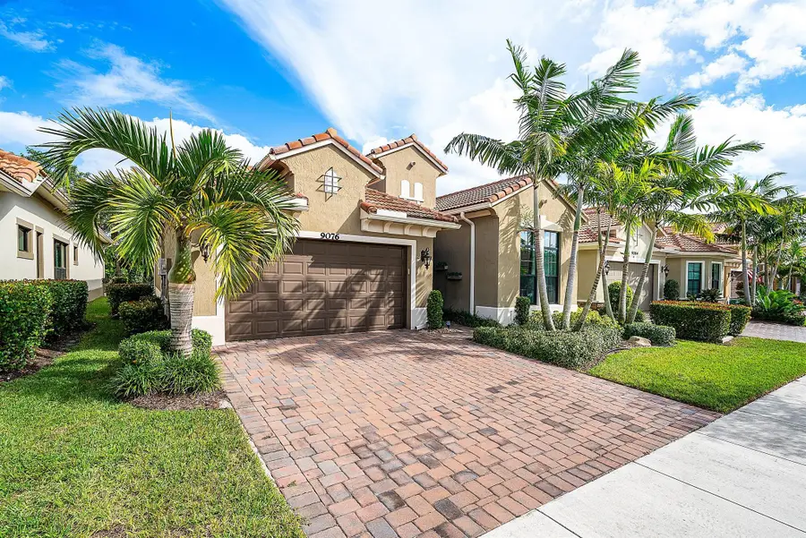9076 Leon Circle E, Parkland, FL 33076 - Image #3
