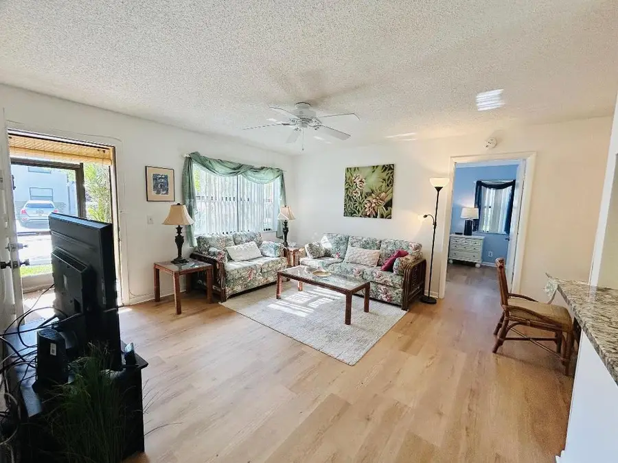 7106 Golf Colony Court #104, Lake Worth, FL 33467 - Image #2