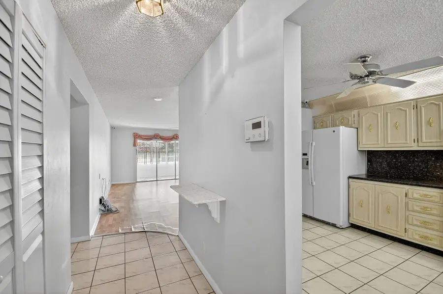 700 Marlboro Oval, Lake Worth, FL 33467 - Image #3