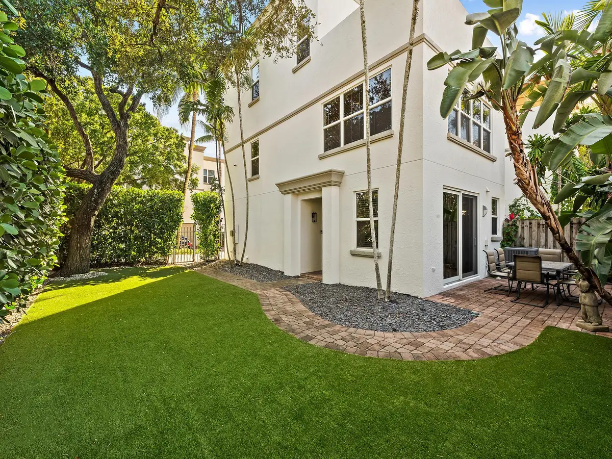 705 SW 4th Avenue, Fort Lauderdale, FL 33315 - Image #1