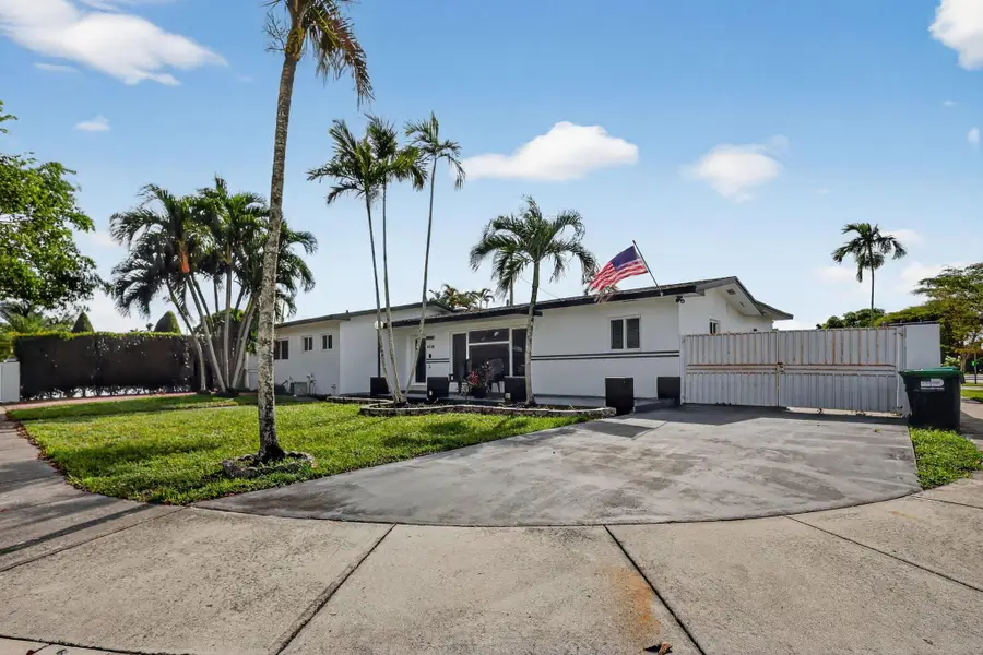 6120 NW 110th Terrace, Hialeah, FL 33012 - Image #2