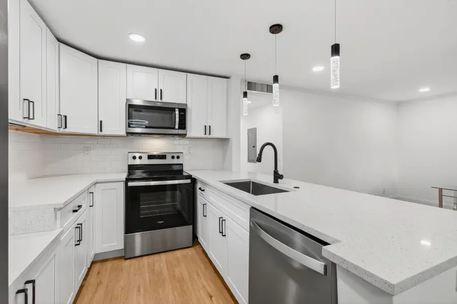 449 Normandy J, Delray Beach, FL 33484 - Image #3