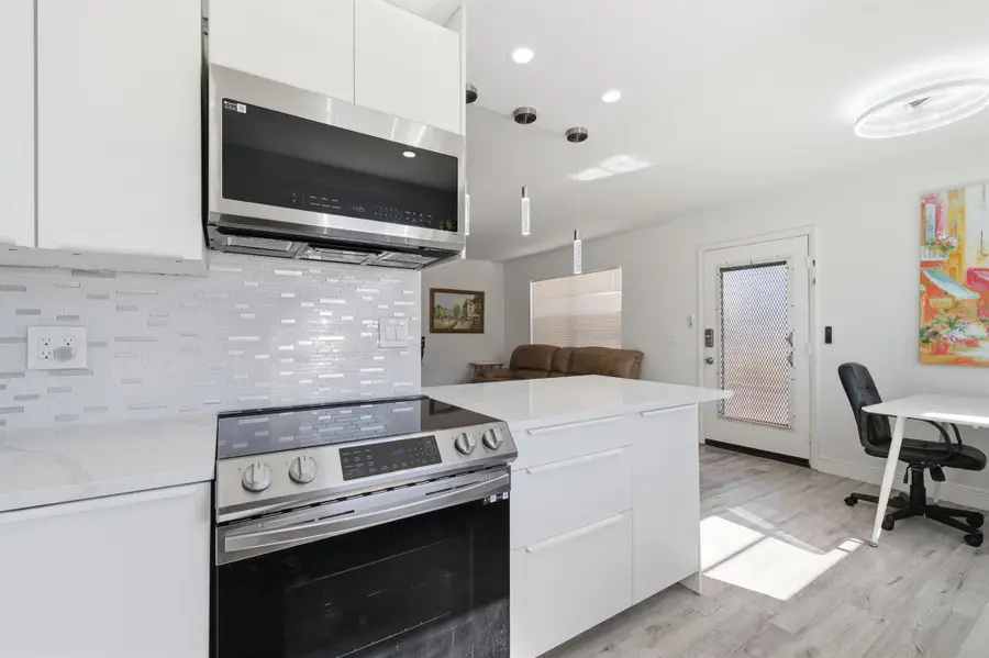 193 Burgundy E, Delray Beach, FL 33484 - Image #3