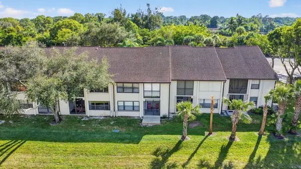 4745 Lucerne Lakes Boulevard #103, Lake Worth, FL 33467