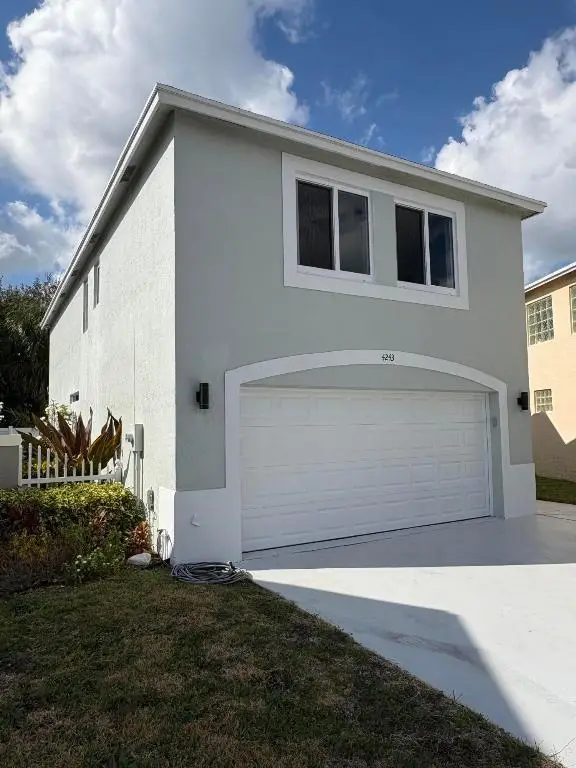 4243 Pine Hollow Circle, Greenacres, FL 33463 - Image #2