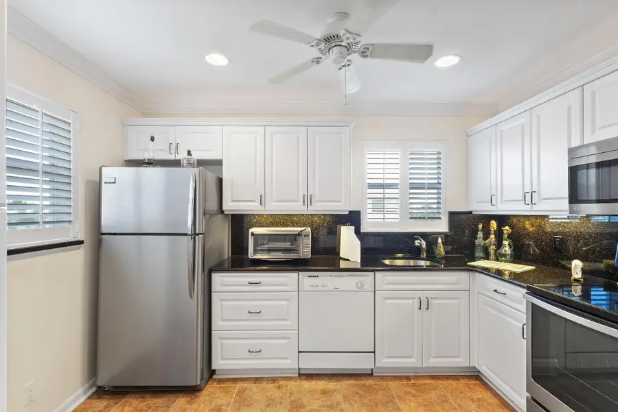 14 Colonial Club Drive #300, Boynton Beach, FL 33435 - Image #2