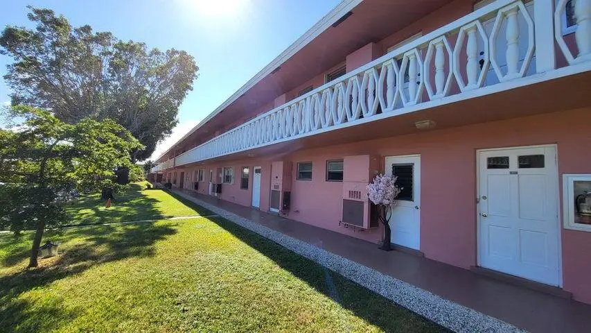 300 NE 20th Street #4090, Boca Raton, FL 33431 - Image #3