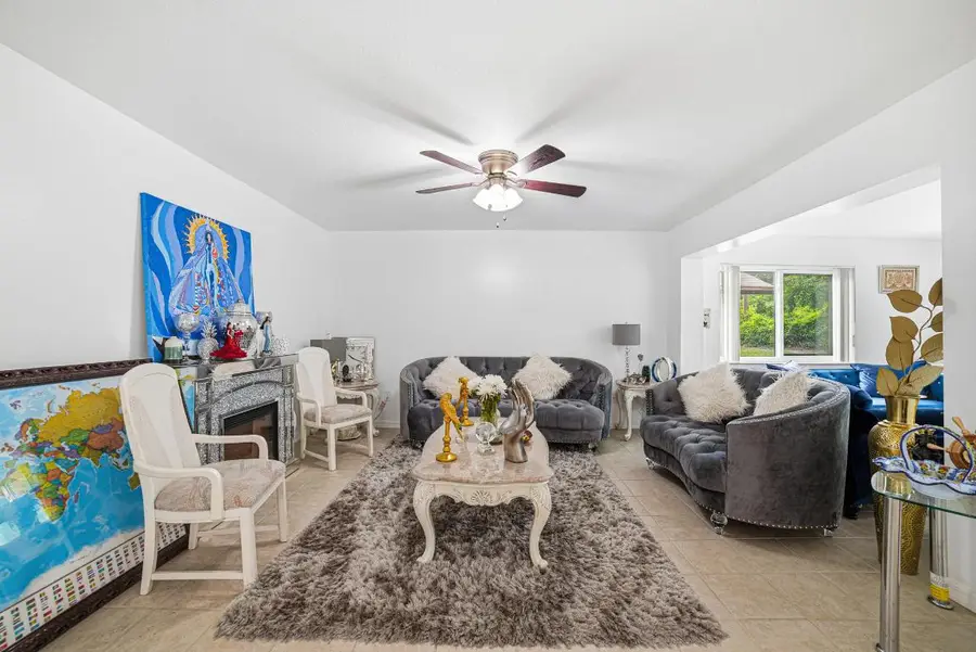 6335 Tall Cypress Circle, Greenacres, FL 33463 - #3