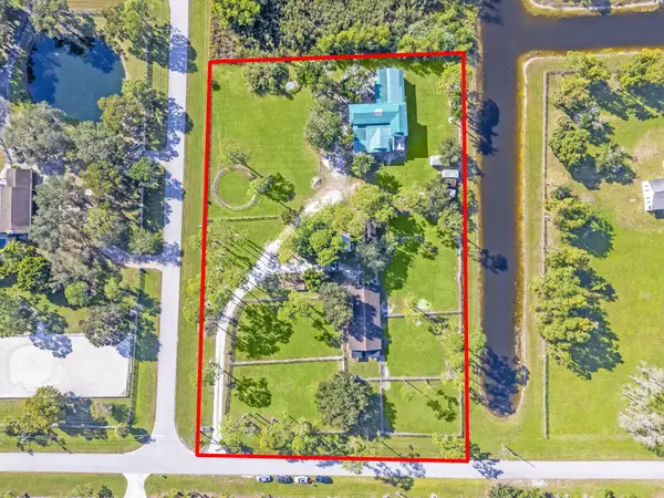 5245 Cougars Prowl, Lake Worth, FL 33467