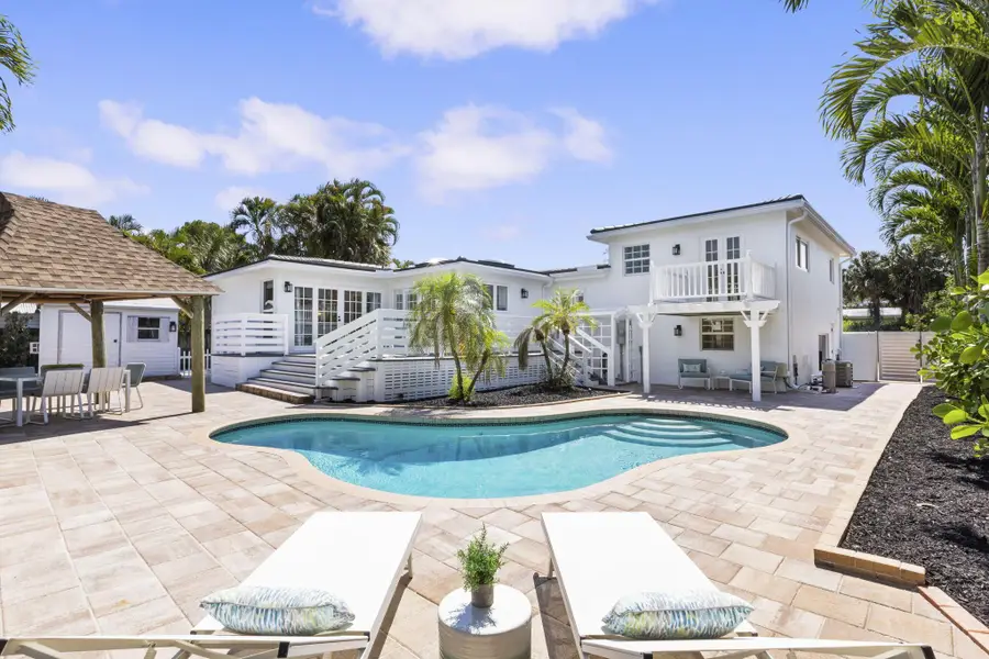 1330 NE 4th Avenue, Boca Raton, FL 33432 - Image #2