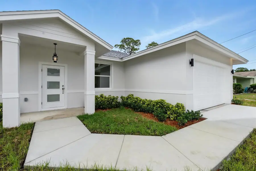 5104 Birch Drive, Fort Pierce, FL 34982 - Image #2