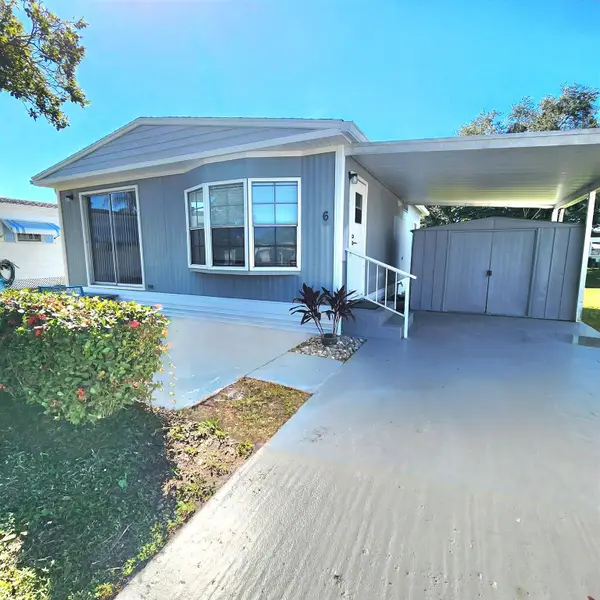 6 Don Quixote Court, Port St Lucie, FL 34952