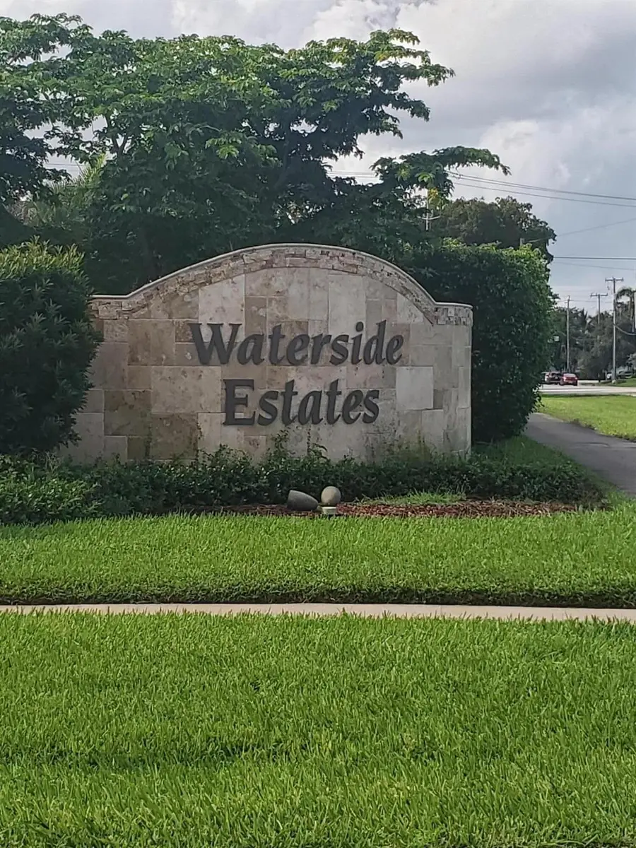 2464 Waterside Drive, Lake Worth, FL 33461 - Image #3