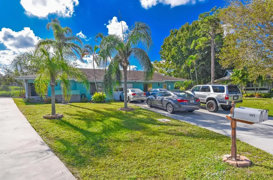 1082 SE Saint Lawrence Way, Stuart, FL 34997 - Image #2