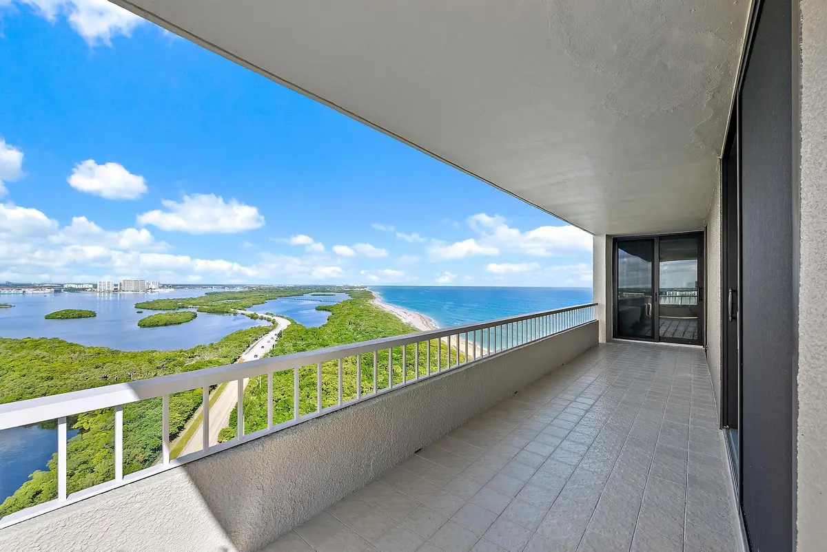 5550 N Ocean Drive #22d, Singer Island, FL 33404 - Image #1