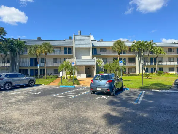 4838 Esedra Court #203, Lake Worth, FL 33467