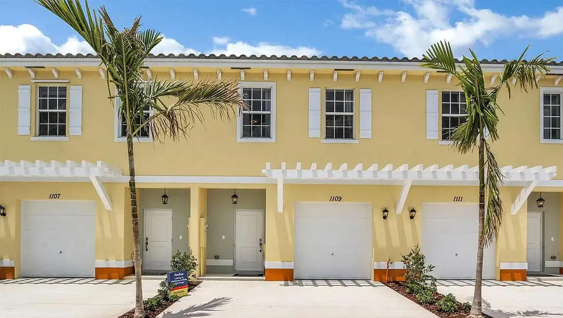 1027 NW 40th Terrace, Lauderhill, FL 33313 - Image #1