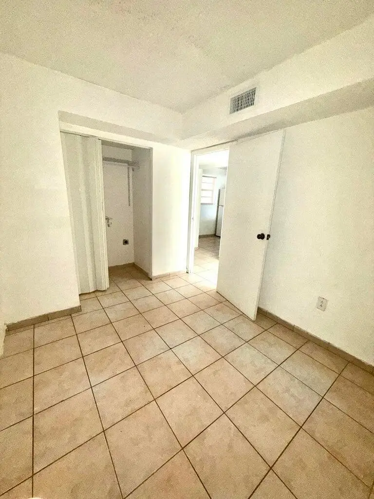 7601 Byron Avenue #3c, Miami Beach, FL 33141 - Image #3