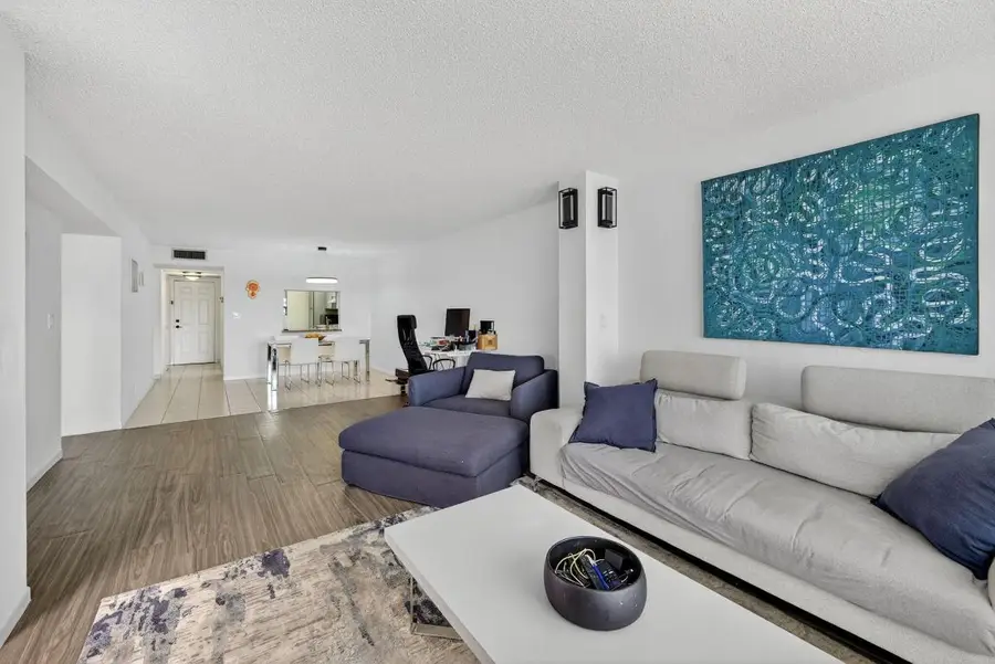 3000 NW 42nd Avenue #B404, Coconut Creek, FL 33066 - Image #2