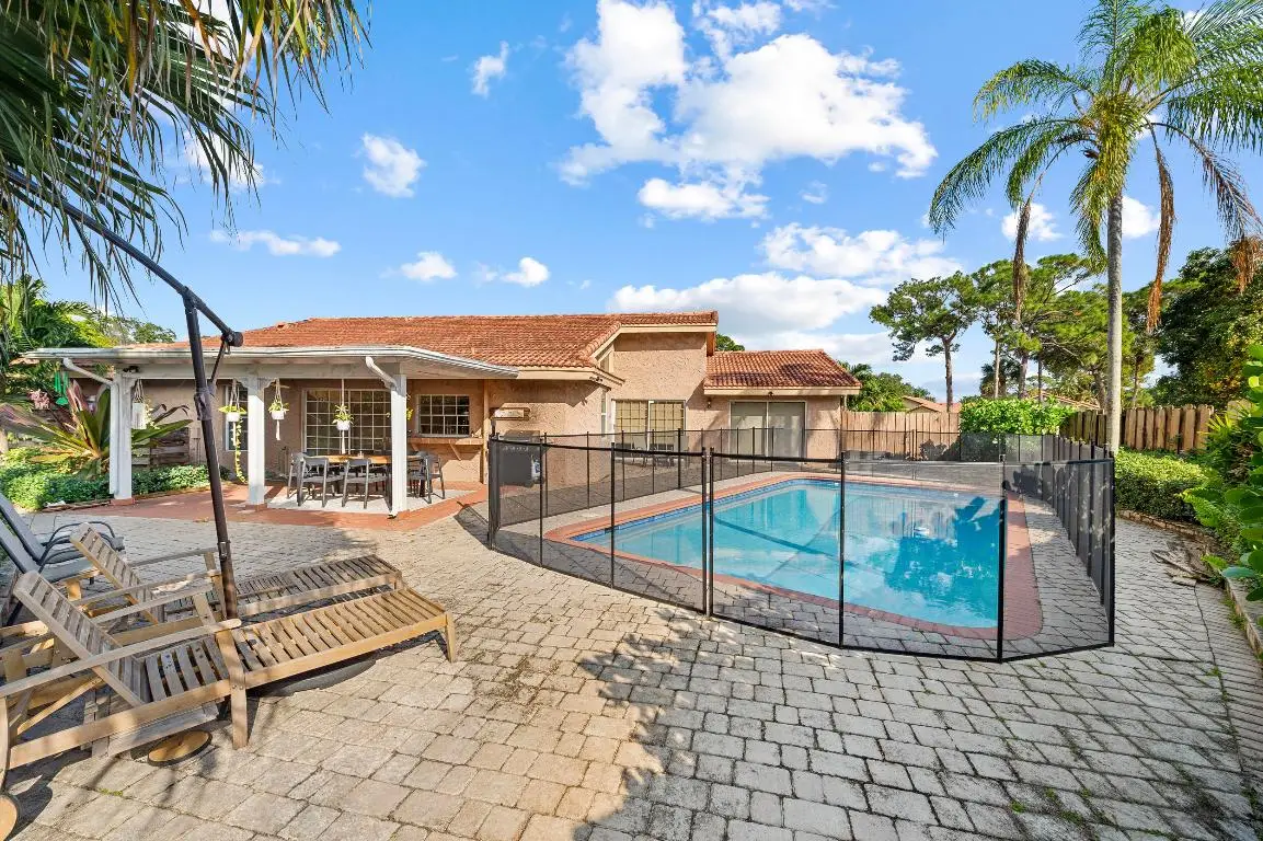 21089 Brookshire Terrace, Boca Raton, FL 33433 - Image #1