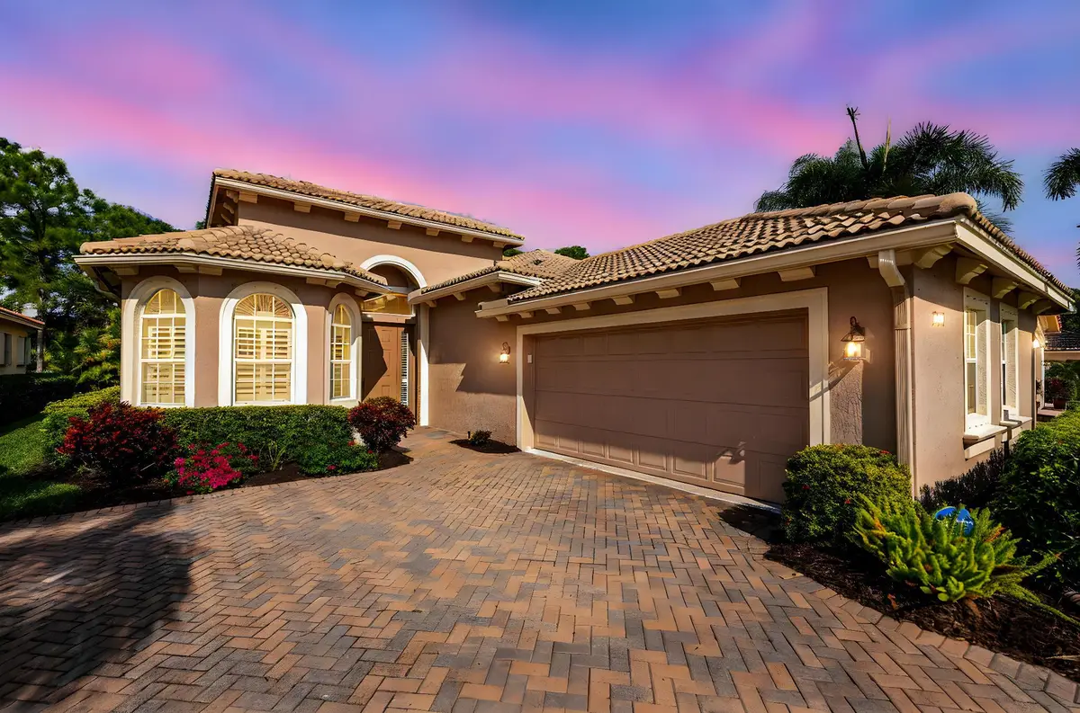 7233 Maidstone Drive, Port Saint Lucie, FL 34986 - Image #1