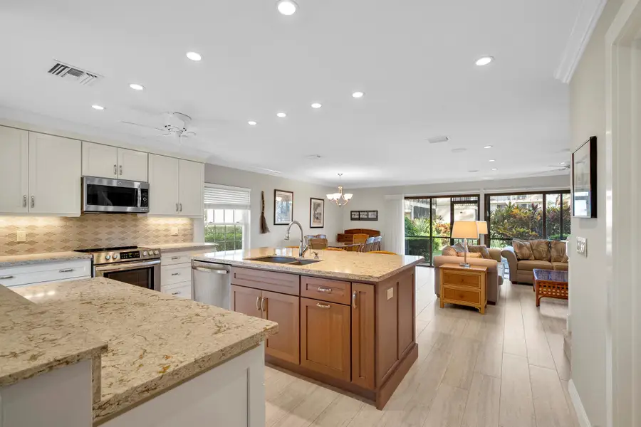 9200 SE Riverfront Terrace #E, Jupiter, FL 33469 - Image #3