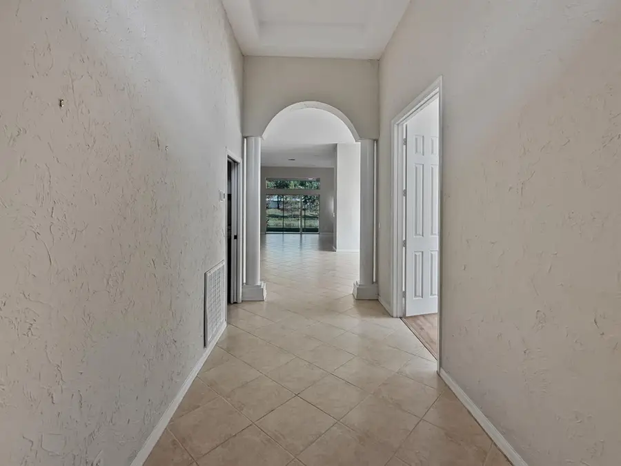 9587 Positano Way, Lake Worth, FL 33467 - Image #3
