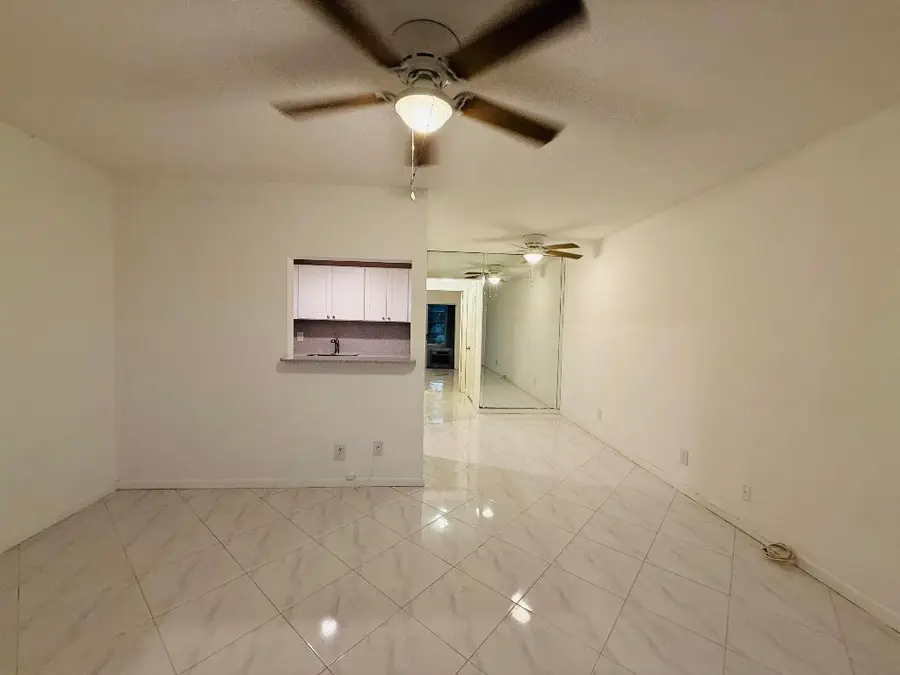 198 Salisbury I, West Palm Beach, FL 33417 - Image #3
