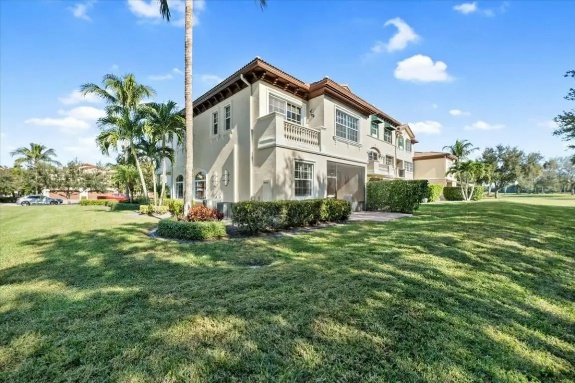 222 Tresana Boulevard #44, Jupiter, FL 33478 - Image #1
