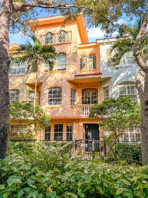 2724 Ravella Way, Palm Beach Gardens, FL 33410 - Image #1