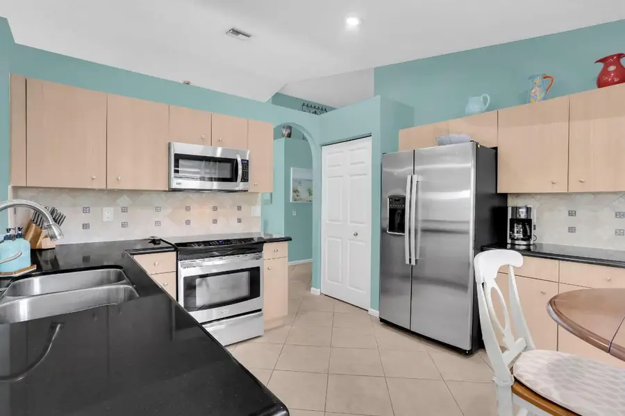 3566 Chesapeake Circle, Boynton Beach, FL 33436 - Image #2