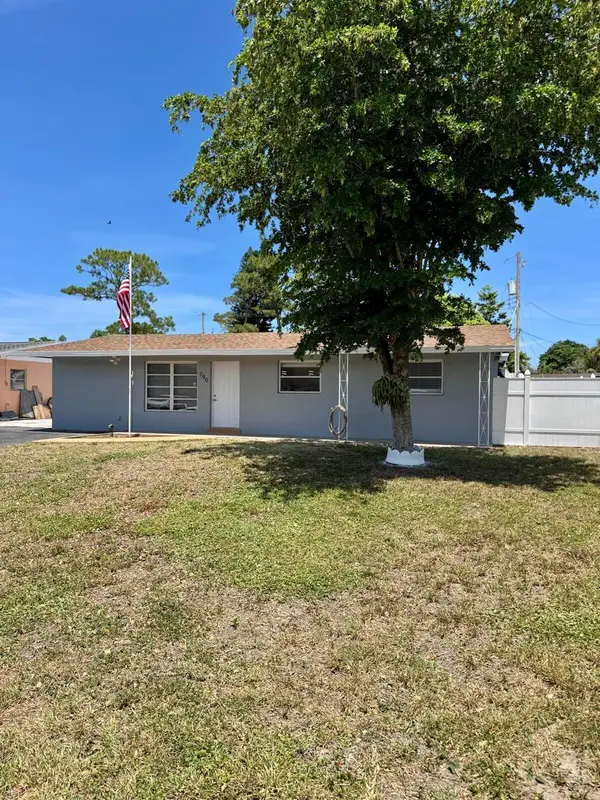 790 Sarazen Drive, West Palm Beach, FL 33413