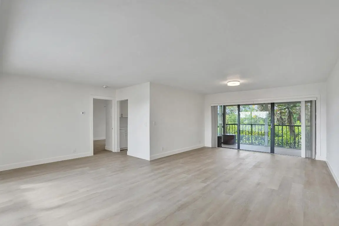 1040 Homewood Boulevard #L202, Delray Beach, FL 33445 - Image #1