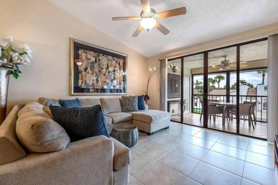 7485 Glendevon Lane #1107, Delray Beach, FL 33446 - Image #1