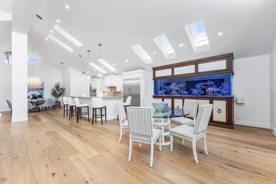 6933 SE Harbor Circle, Stuart, FL 34996 - Image #3