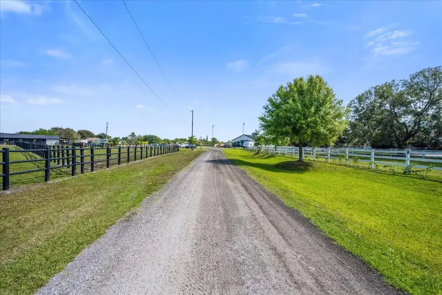 2040 Galloway Trail, Wellington, FL 33414 - Image #2