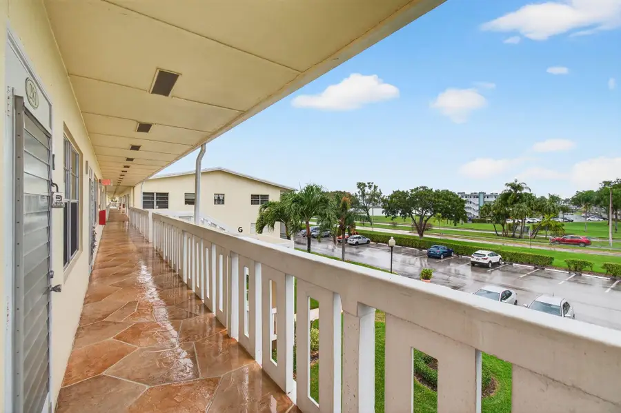 281 Dorset G, Boca Raton, FL 33434 - Image #3