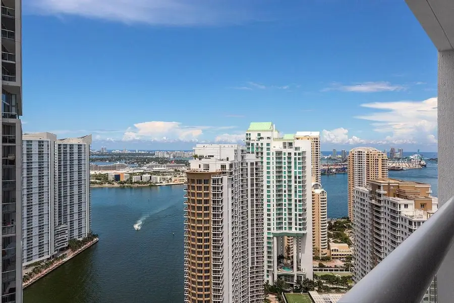 495 Brickell Avenue #4010, Miami, FL 33131 - Image #2