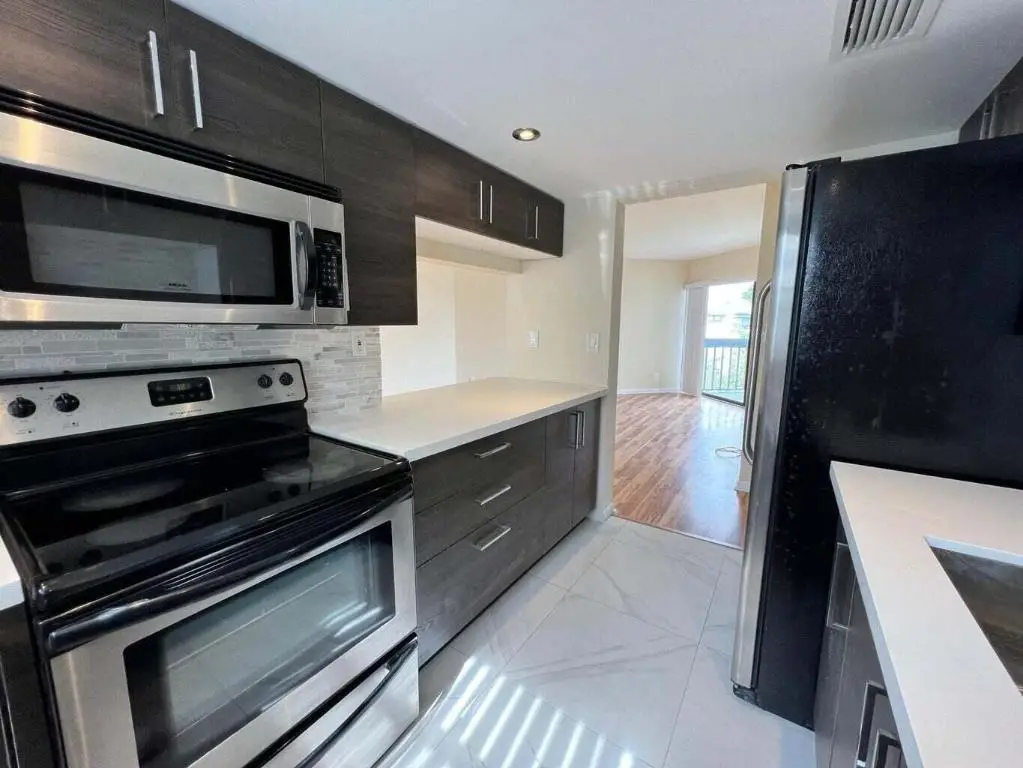 1900 N Congress Avenue #403, West Palm Beach, FL 33401 - Image #1