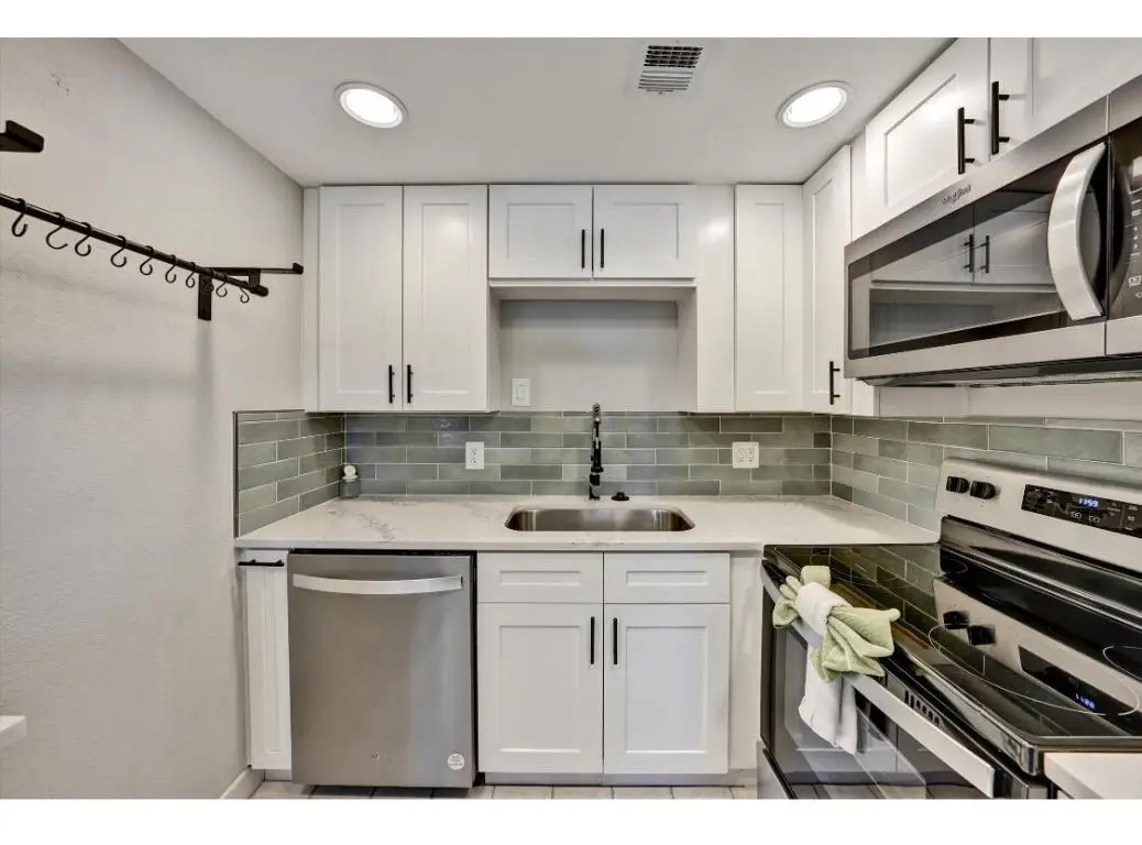 209 Northampton #K, West Palm Beach, FL 33417 - Image #1