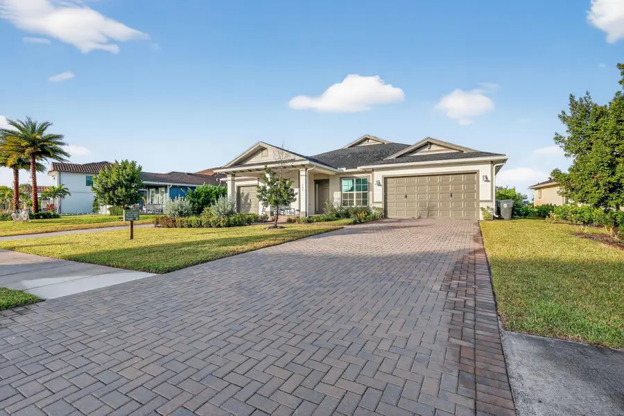 799 Hookline Circle, Loxahatchee, FL 33470 - Image #3