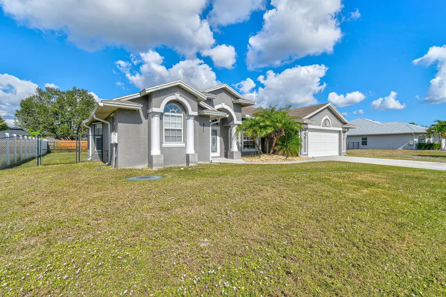 971 SW Mccomb Avenue, Port Saint Lucie, FL 34953 - #2