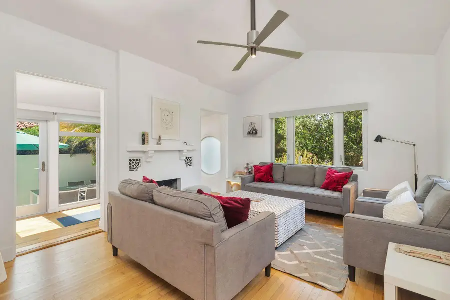 711 Ardmore Road, West Palm Beach, FL 33401 - Image #3