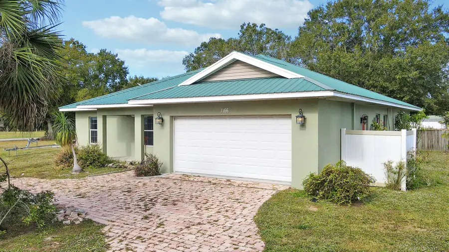 1166 Jordan Loop, Okeechobee, FL 34974 - Image #2