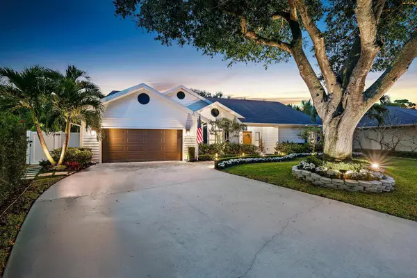 12908 Calais Circle, Palm Beach Gardens, FL 33410