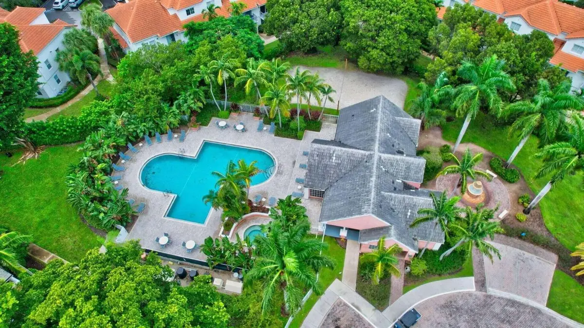 1020 Crystal Way #M, Delray Beach, FL 33444 - Image #1