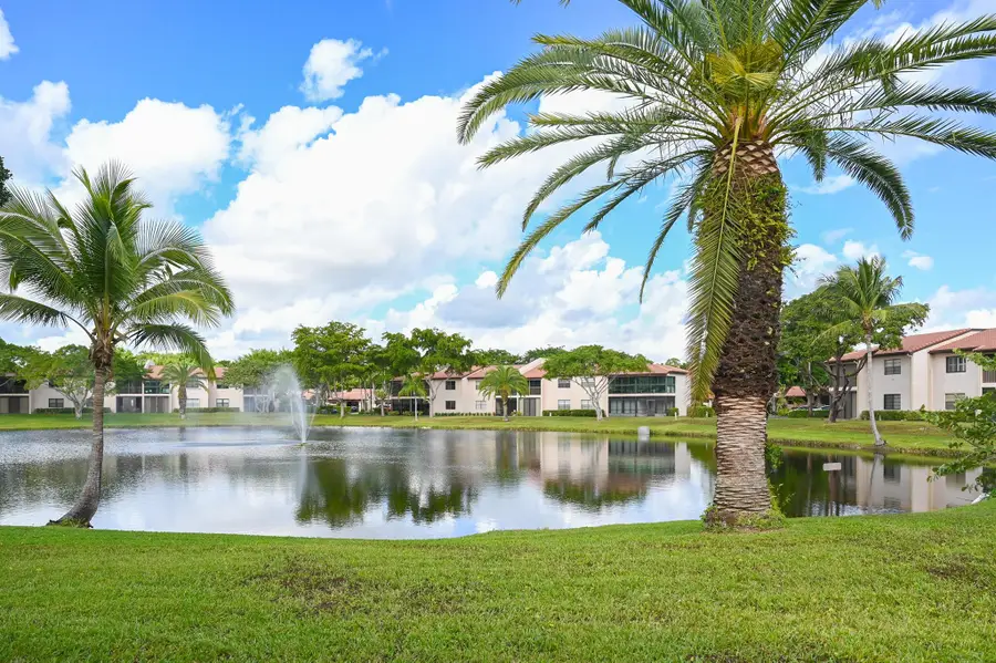9259 Vista Del Lago #18-J, Boca Raton, FL 33428 - Image #2